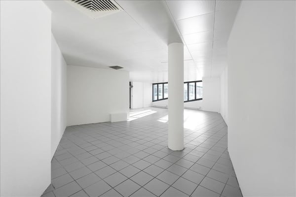 Vielseitig nutzbare Ladenfläche - ideal für Verkauf, Praxen, Ateliers 7