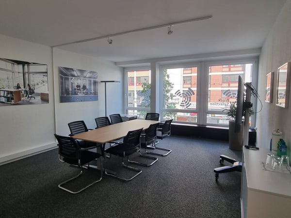 Repräsentative Büroräumlichkeiten an der Heuwaage 2