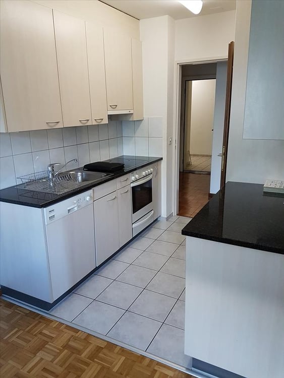 Moderne 1.5 Zi Wohnung nähe Spalentor! 4