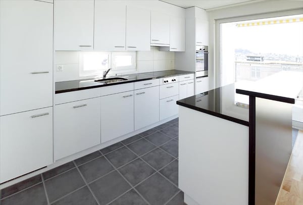 Neuwertige Wohnung an ruhiger Lage! 3