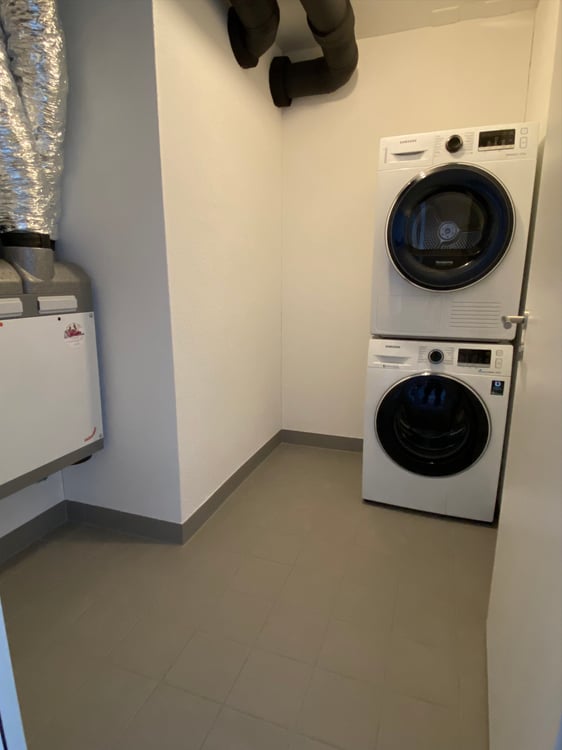 Moderne Wohnung im beliebten Giessenpark! 2