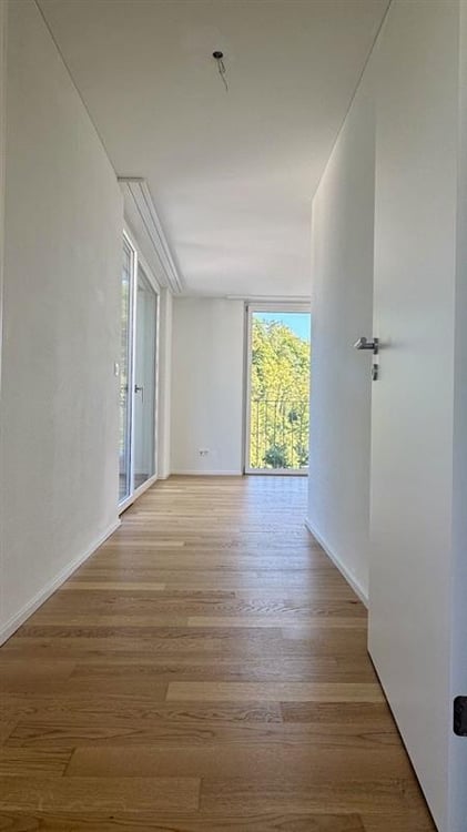 Moderne 3.5-Zimmerwohnung mit grosszügiger Terrasse und Blick ins Grüne 6