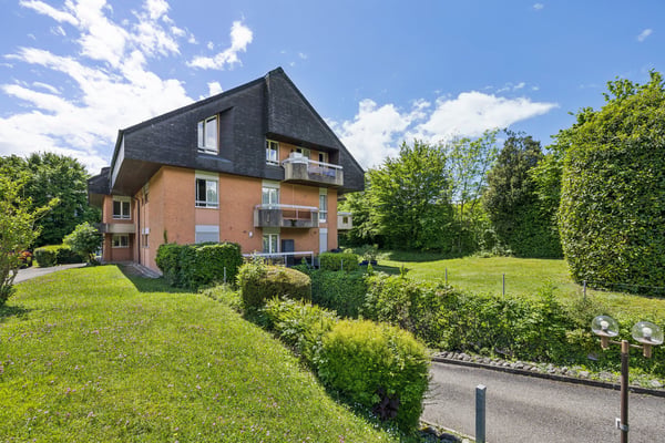 À louer Appartement 3.5 pièces à La Tour-de-Peilz 2