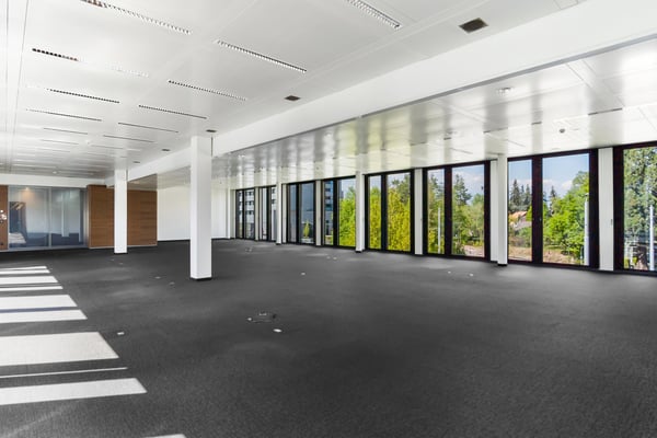 Espace de bureaux denviron 477 m2 aux portes du quartier de lEtang 5