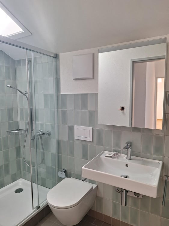 Mieten ohne Kautin - Frisch sanierte und helle Dachwohnung 5