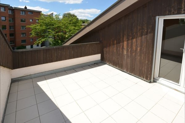 Mieten ohne Kautin - Frisch sanierte und helle Dachwohnung 8