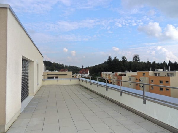 Sonnengenuss auf dem grossen Balkon 9