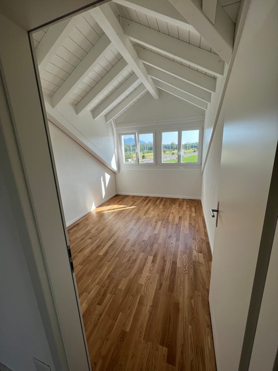 Charmante Dachwohnung! 9