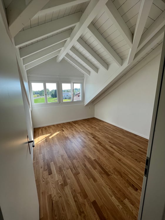Charmante Dachwohnung! 6
