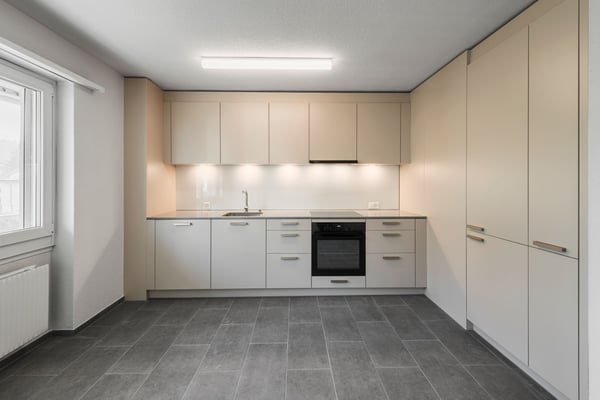 Neu sanierte Wohnung in zentraler Lage von Burgdorf! 2