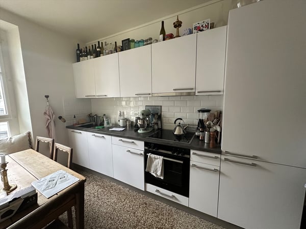 Appartement plein de charme, Rue des Eaux-Vives 3