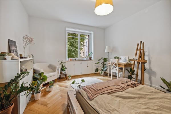 Stilvolle und charmante 3-Zimmer-Wohnung an Toplage 4