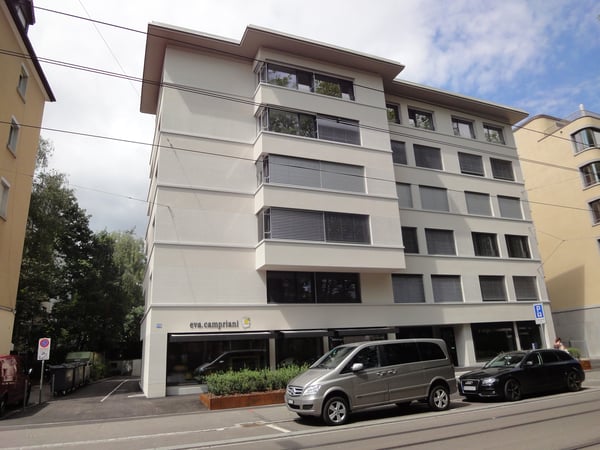 Grosszügige Wohnung im Herzen von Zürich Seefeld! 2