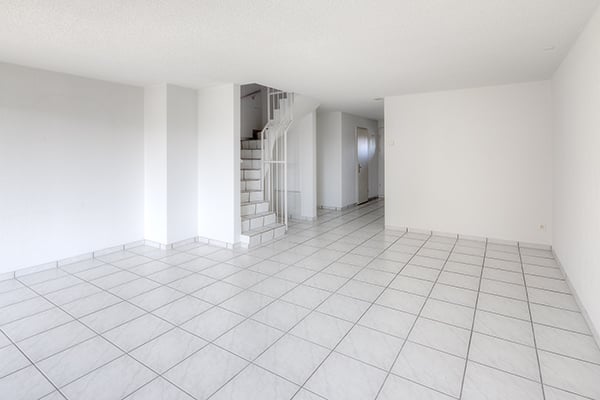 Geräumige 3-stöckige Dach-Maisonette-Wohnung mit grossem Balkon gesucht? 2
