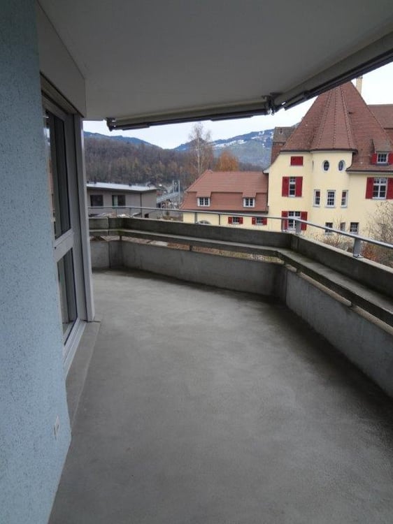 Attraktive 3.5-Zimmer-Wohnung mit Balkon an zentraler Lage in Spiez 11