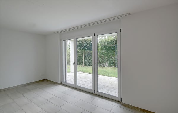 Grosszügige und moderne 2 Zimmer Wohnung mit Charme! 2