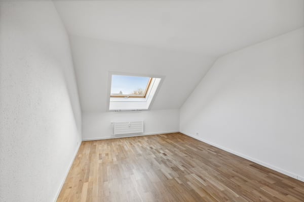 Appartement rénové de 3.5 au dernier étage avec balcon- Caution gratuite 9