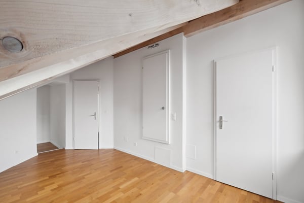 Exklusive Altbau-Maisonettewohnung im Herzen von Langenthal! 7