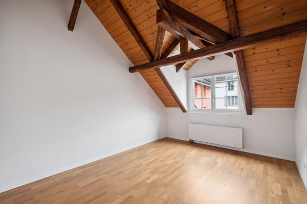 Exklusive Altbau-Maisonettewohnung im Herzen von Langenthal! 10