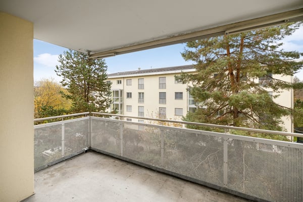 Moderne 3.5-Zimmerwohnung im schönen Bronschhofen! 9