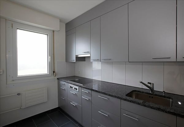 Grosszügige Wohnung mit Weitsicht 2