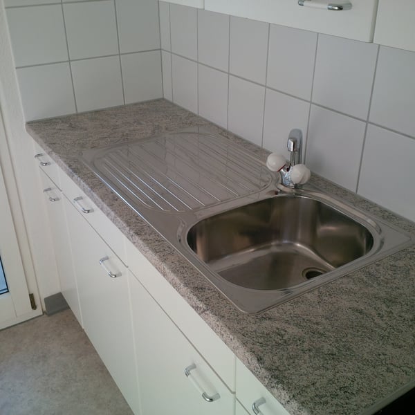 3 Zimmer-Wohnung im Zentrum von Steinhausen 4