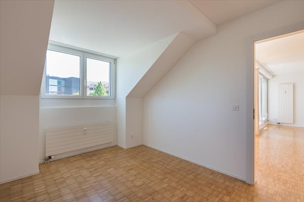 Erstklassiges Wohnglück im höchsten Stockwerk sowie in Seenähe! 7