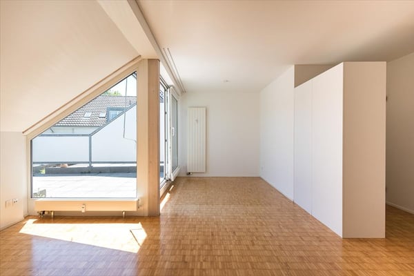 Erstklassiges Wohnglück im höchsten Stockwerk sowie in Seenähe! 3