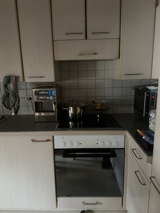 Zentrale 3.5 Zimmer-Wohnung in der Aldstadt zu vermieten 2