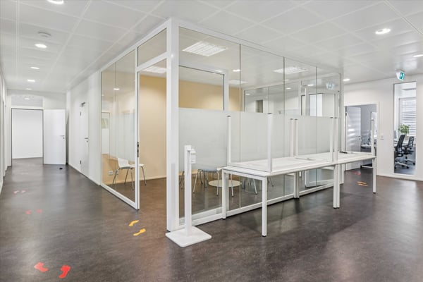 Arbeiten mit Seesicht: Attraktive Bürofläche im Herzen von Horgen 6