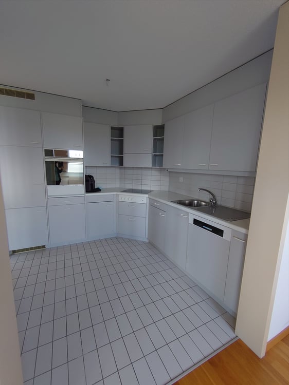 Moderne 3.5-Zimmer Wohnung in Niderwangen 2