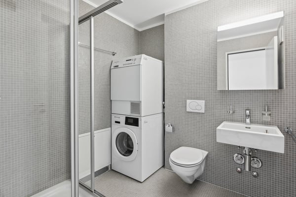 Magnifique appartement de 3,5 pièces, pieds dans l'eau et plage privée 3