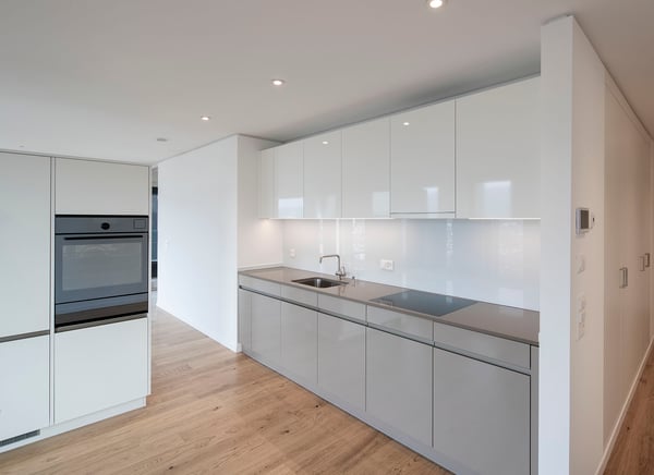 Top modernes Appartment direkt am Bahnhof Altstetten! 3