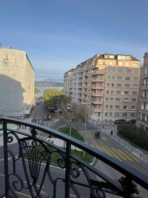 Appartement de 3 pièces situé à deux pas du lac 7