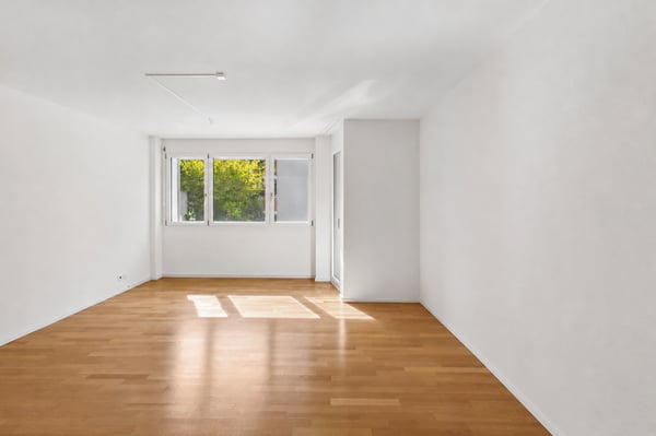 Sonnige 2.5-Zimmer-Wohnung im Seefeld 8