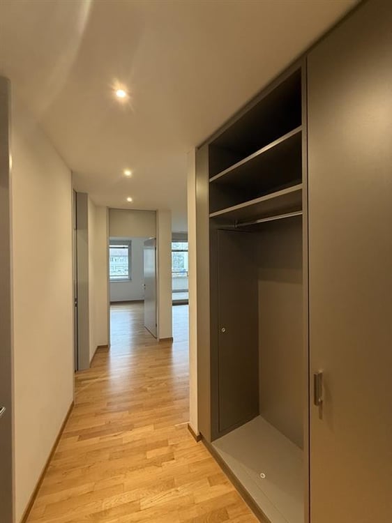 Modern wohnen, grün leben / 2.5-Zimmer-Wohnung am Letzigraben 6