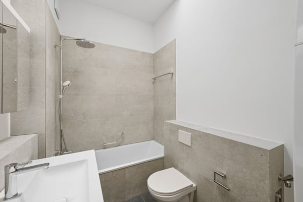 Erstbezug nach Sanierung - Maisonettewohnung mit Gartensitzplatz 7