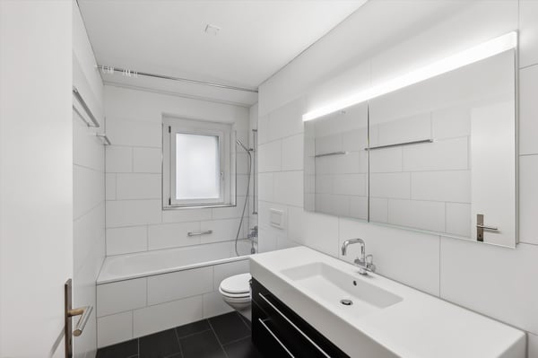 Moderne 2.5 Zimmerwohnung in der nähe vom Schaffhauserplatz 6