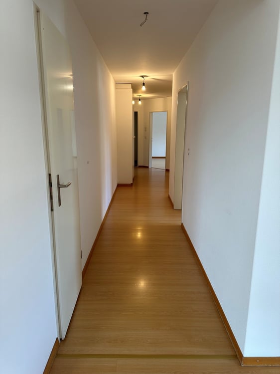 schöne 3.5 Zimmer-Wohnung! 8