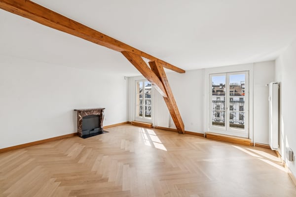 Magnifique duplex rénové de 7 pièces avec balcon au coeur de genève 2