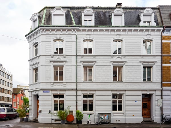 Charmante Altbauwohnung im Gundeli! 1