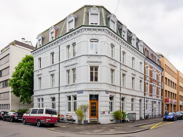 Charmante Altbauwohnung im Gundeli! 2