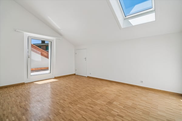 Mieten ohne Kaution - Frisch sanierte und helle Dachwohnung 7