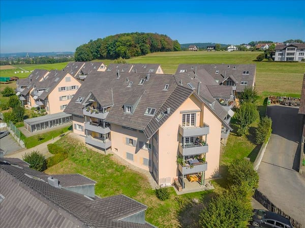 Viel Platz zum Wohnen - Familienwohnung im Grünen! 1