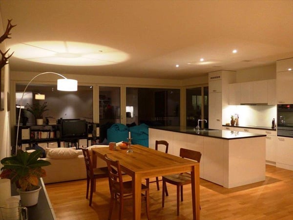 moderne 2.5-Zimmer-Wohnung im 6.OG 2