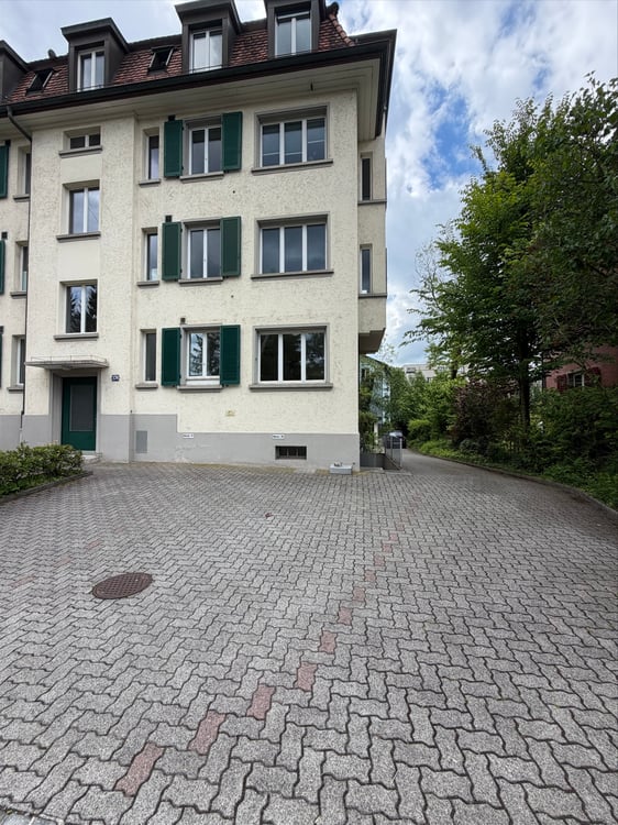 29 m² Lagerraum an ruhiger Lage in Zürich-Wollishofen 1