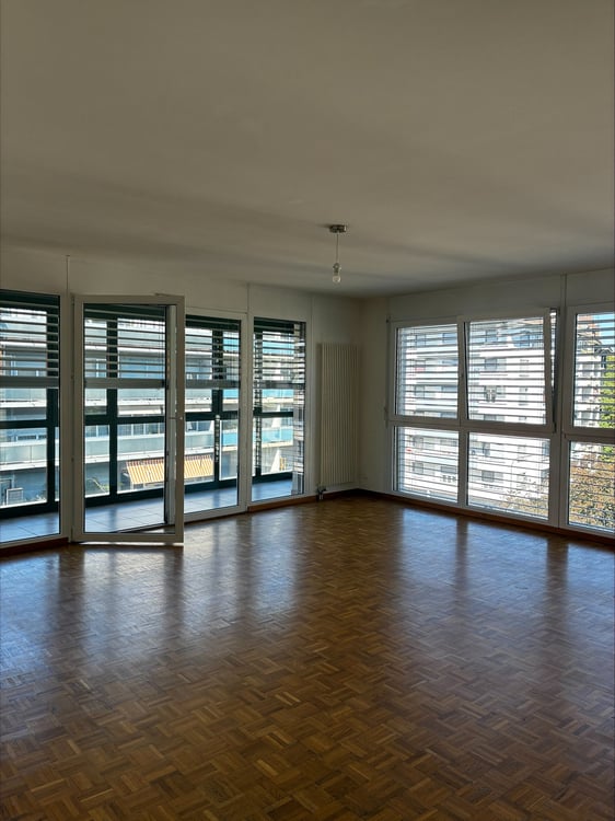 Appartement lumineux de 2 pièces situé Rue Daubin 22, 1203 Genève 1