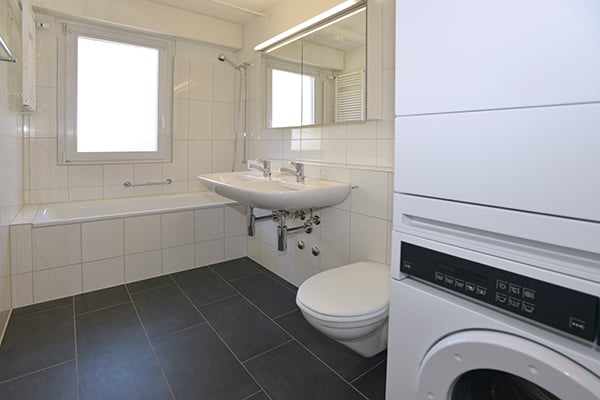 Grosszügige Wohnung mit Gartensitzplatz 5