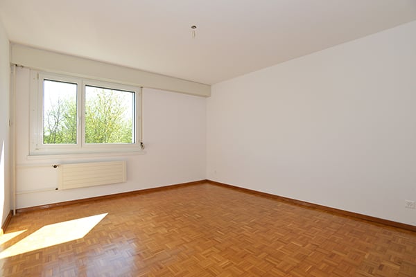 Grosszügige Wohnung mit Gartensitzplatz 8