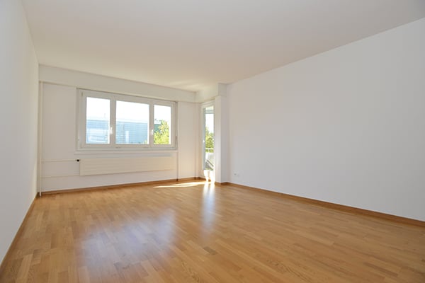 Grosszügige Wohnung mit Gartensitzplatz 3